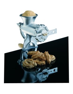 Hachoir manuel en fonte - BAUMALU - 450076 - N8 avec accessoires pâtisserie
