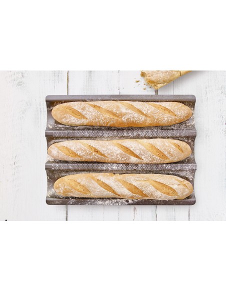 Plaque de cuisson perforée - BIRKMANN - EASY BAKING - Acier carbone - Anti adhésif - Pour 3 baguettes - 39,5 x 29,5 x 4,5 cm – BIRKMANN (Plaque A Patisserie) | STORE PRO SHOP 