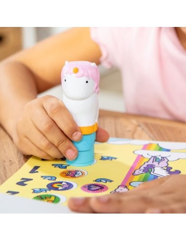 Pack tampon d'autocollants  bloc d'activités Stickers Wow - Mélissa  Doug – MELISSA & DOUG (Figurine Miniature - Personnage Miniature) | STORE PRO SHOP 