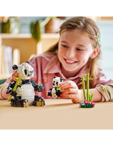 LEGO Creator 31165 3-en-1 Animaux sauvages : la famille de pandas Jeu pour fille des 8 ans – LEGO (Jeu D'assemblage - Jeu De Construction - Jeu De Manipu) | STORE PRO SHOP 