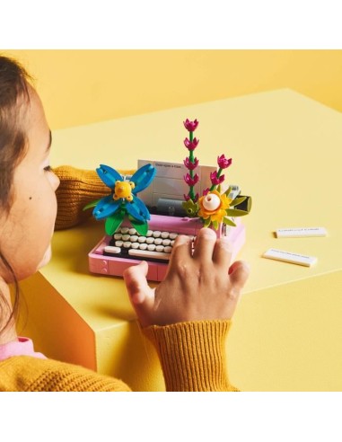 LEGO Creator 31169 3-en-1 La machine a écrire avec des fleurs - Jeu pour fille des 8 ans – LEGO (Jeu D'assemblage - Jeu De Construction - Jeu De Manipu) | STORE PRO SHOP 