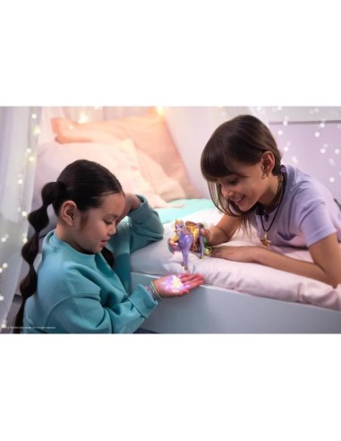SPIN MASTER SOPHIA ET WILDSTAR MAGIC LIGHT Unicorn Academy – SPIN MASTER (Poupee) | STORE PRO SHOP 